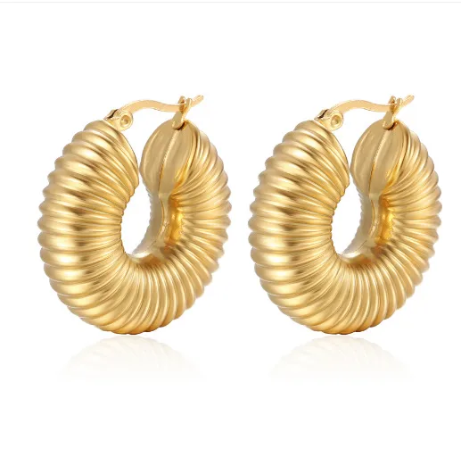 Wholesale 1 Pair Elegant Water Droplets Heart Shape Titanium Steel Hoop Earrings