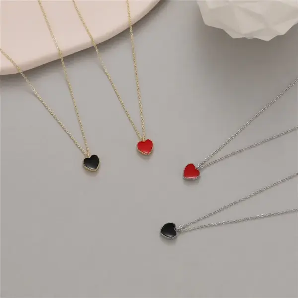 Wholesale Enamel Shell Necklace For Women With Electroplated Copper And Zircon Inlay Pendant