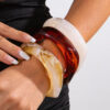 Wholesale Jewelry Retro Asymmetrical Smudged Bracelet Round Wide Acrylic Bracelet for Women