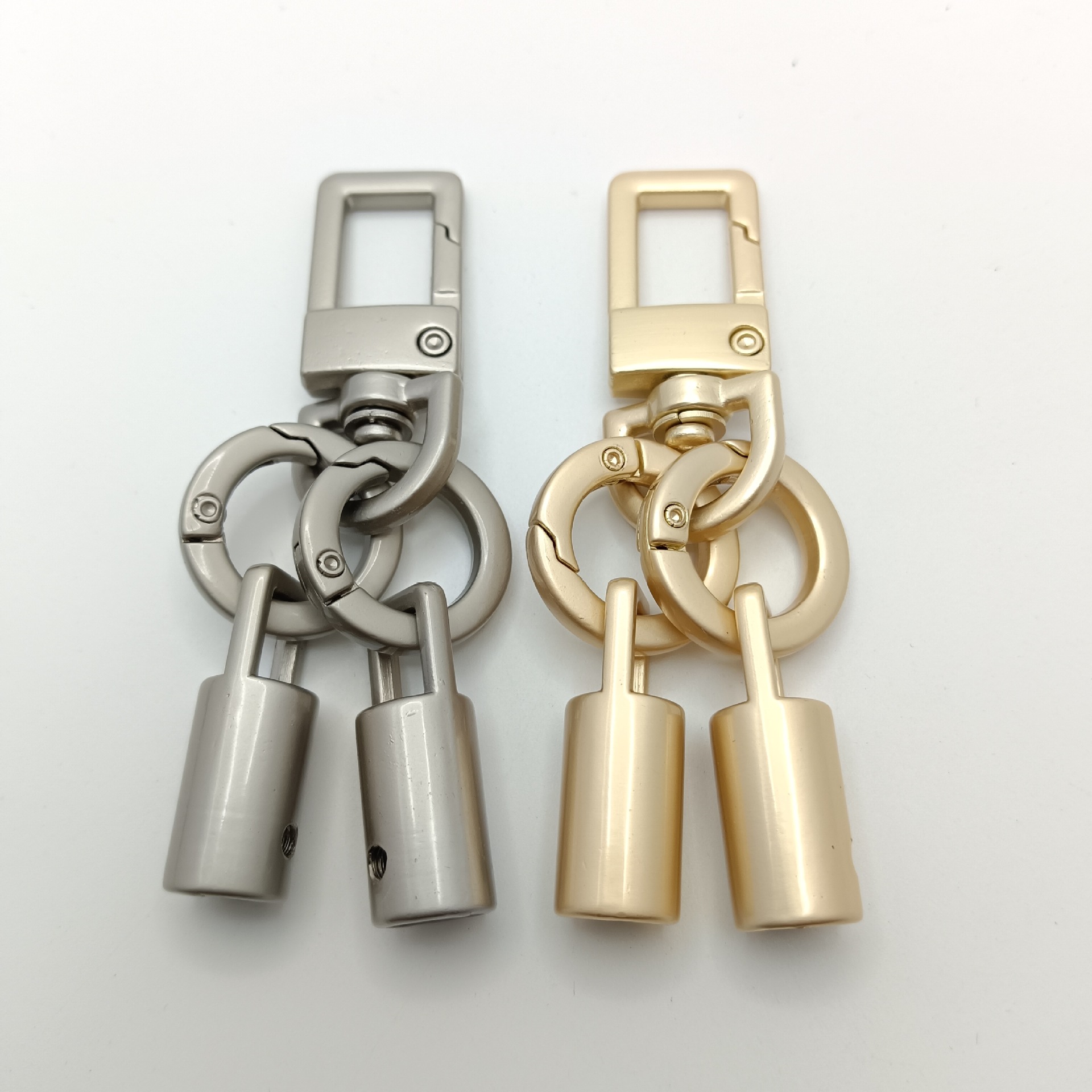 Wholesale New mobile phone lanyard five-piece bag buckle flat wire spring ring hanging clock hook buckle 8-shaped buckle square door buckle suit