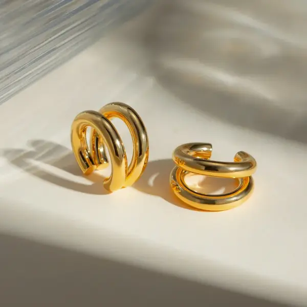 Wholesale PVD Coated Real Gold Plated 18K Gold Solid Color 304 Stainless Steel Simple Style Classic Style Waterproof Non Tarnish Ear Cuffs