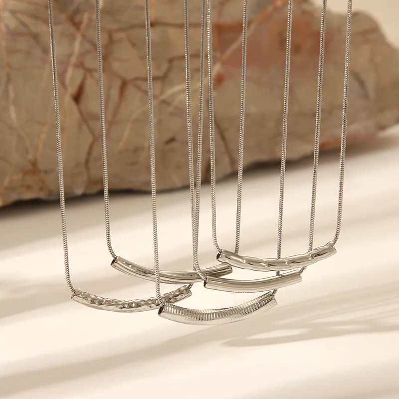 Wholesale PVD Coated Real Gold Plated Solid Color 304 Stainless Steel Romantic Simple Style Waterproof Non Tarnish 304 Stainless Steel Pendant Necklac