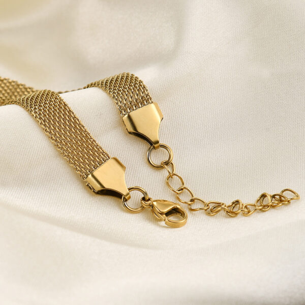 oly-1ad7c6f966d35363a97d9ef235998d05 Wholesale simple hollow wide metal 8MM necklace female Choker necklace clavicle chain ins titanium steel necklace collar female