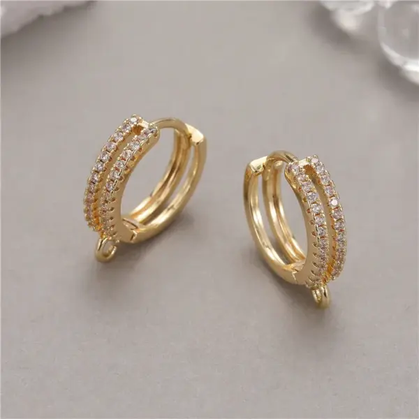 Wholesale Circle Hoop Earrings For Women In Copper With Zircon Inlay, Simple Style Featuring Copper Ear Pins