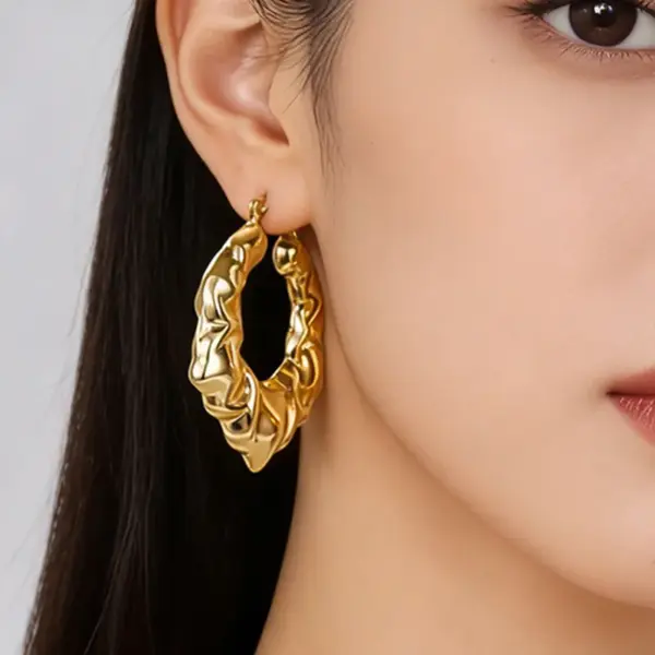 Wholesale Three-dimensional Geometric Earrings For Women In Copper With KC Golden Plated Water Plating And 0.03µm Thickness