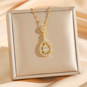 8733 golden diamond water droplets