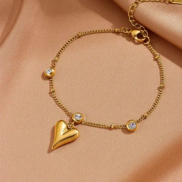 Wholesale Stainless Steel Princess Style Simple Heart-Shaped Anklet Suitable For Women To Wear Daily, At Weddings, Or During Stage Performances