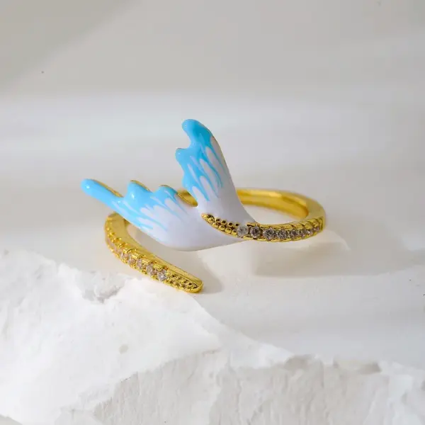 Wholesale Adjustable Open Ring Starfish Shell Design Unique Style Ocean Theme Fashionable Accessory Gold Plated Copper Material