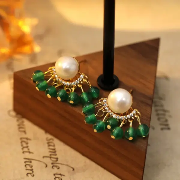 Wholesale Hong Kong Tassel Earrings Green Agate Freshwater Pearl Women's Jewelry Simple Geometric Gold-Plated Copper