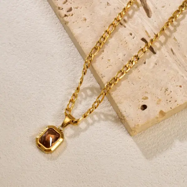 Wholesale 304 Stainless Steel Square PVD Coated Zircon 18K Real Gold Plated Simple Style Classic Style Waterproof Non Tarnish Inlay Cable Chain Lobster Trigger Clasp Closure Gold Pendant Necklace