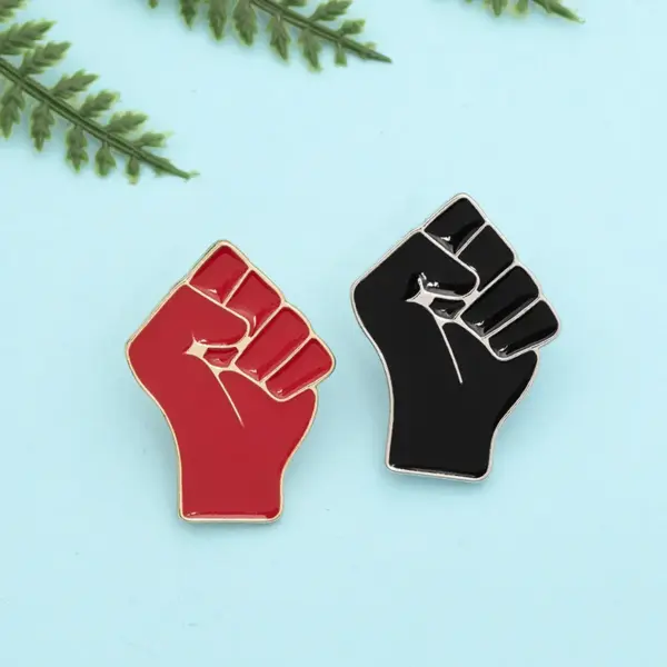 Wholesale Black Lives Matter Alloy Pin Buckle Oil Drop Denim Backpack Badge Solid Brass Material Fashionable Ethnicity Symbol Pin