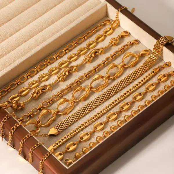 Wholesale PVD Coated 18K Gold Real Gold Plated Geometric 304 Stainless Steel Simple Style Waterproof Non Tarnish 304 Stainless Steel Lobster Trigger Clasp Closure Chain Bracelet