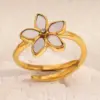 Wholesale Elegant Open Cast Stainless Steel 18K White Shell Flower Ring For Women Luxury Minimalist Geometric Pattern All Seasons