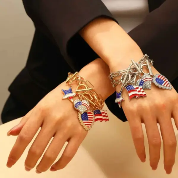 Wholesale Fashion Love Five-pointed Star Flag Pendant American Independence Day Bracelet Commemorative Patriotic Holiday Bracelet