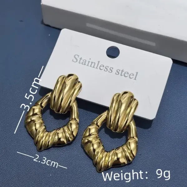 Wholesale 304 Stainless Steel Paisley Solid Color Golden Plated Elegant Modern Style Ear Studs