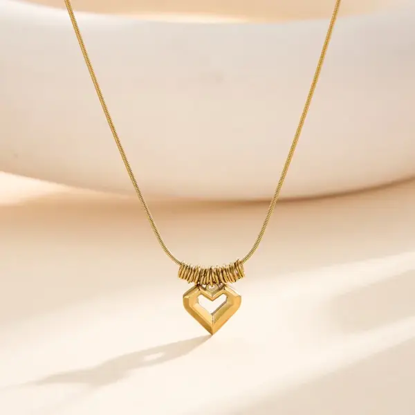 Wholesale Quadrilateral Necklace For Women With 304 Stainless Steel Chain And Pendant, Featuring Golden Electroplated Finish