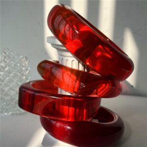 oly-1e8493567ded1eb1aecf31aee501ac55 Wholesale Fashion Exaggerated Stylish Bracelet Transparent Red Resin Bracelet Style Stacked Bracelet