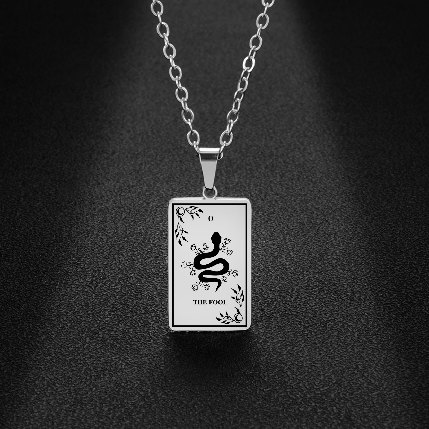 Wholesale Cross-border new The Empress tarot pendant pendant necklace stainless steel necklace wholesale and retail