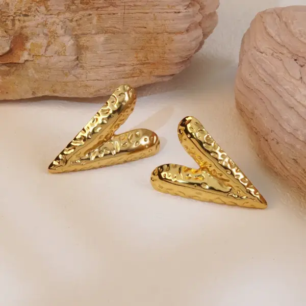 Wholesale 1 Pair Simple Style Classic Style Heart Shape 304 Stainless Steel Imitation Gold Electroplating Ear Studs