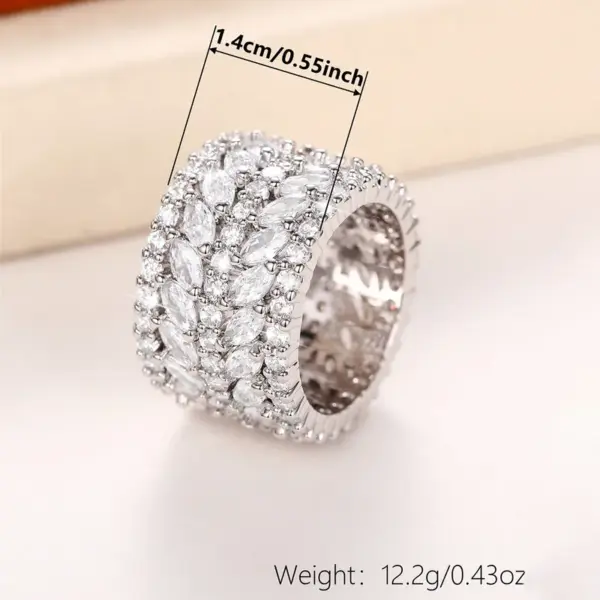Wholesale Geometric Claw Setting Ring For Women In Copper With White K Water Plating And Zircon Inlay