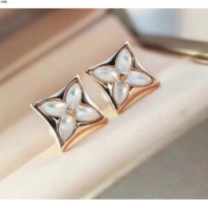 S041-champagne gold + white mother-of-pearl (earrings)