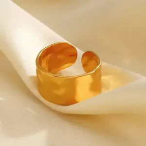 Gold / Average Size / 5#