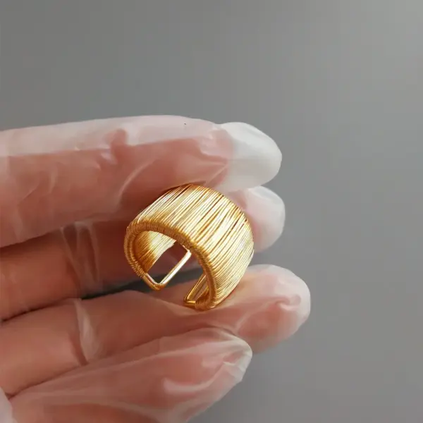 Wholesale Elegant Loose Feel Fashionable Open Ring Woven With Gold Thread Stylish Vintage Accessory Geometric Pattern Copper Jewelry