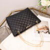 oly-217f35eeb0243254502f6cdf933774f4 Wholesale Large quilted chain bag, large capacity shoulder bag