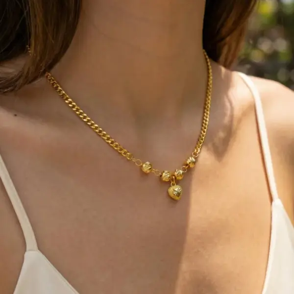 Wholesale Solid Color Pendant Necklace For Women In Copper With 18K Real Gold Plated Finish Featuring Cuban Link Chain Curb Chain In IG Style