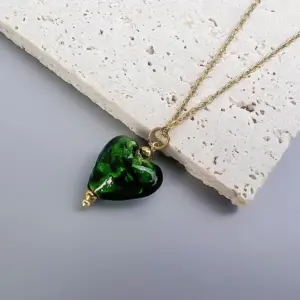 Gold-Dark / Green