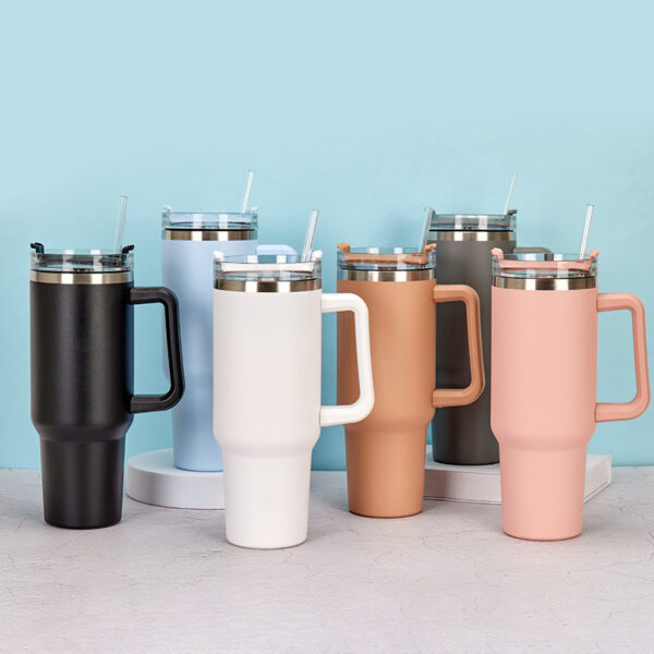 oly-222604a232fe0c1cc4102def42f39e82 Wholesale exclusive 40oz ice Cup 304 stainless steel double-layer vacuum spray plastic car Cup creative outdoor handle Cup