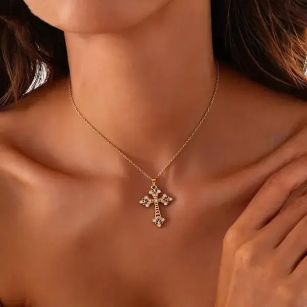 Wholesale Hypoallergenic Women's Cross Pendant Necklace In 304 Stainless Steel With 18K Gold Plated PVD And Rhinestone Inlay