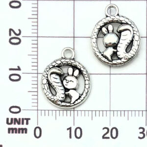 1 ancient silver snake rabbit round plate-1.6g-17*14mm-21480