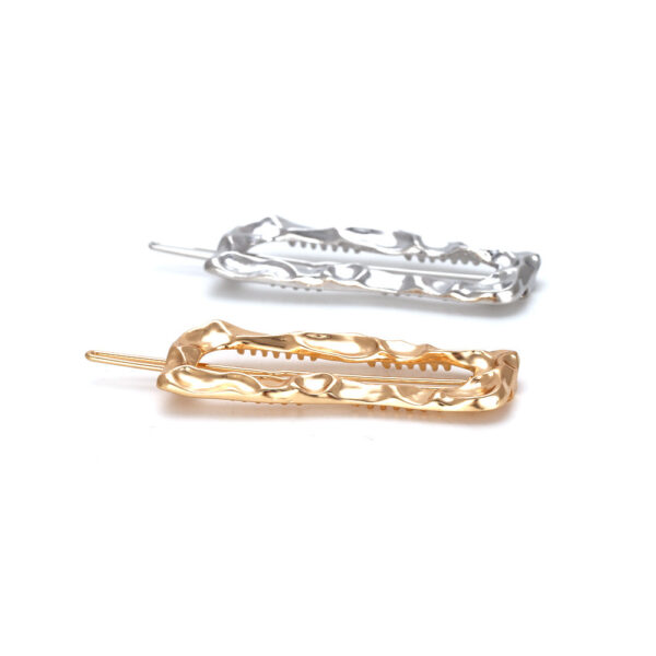 oly-23ec550f04f90ebc3f0d29ab5da566e7 Wholesale ZA with alloy dumb color cold wind retro geometric frog clip Net red hair clip spot direct sales