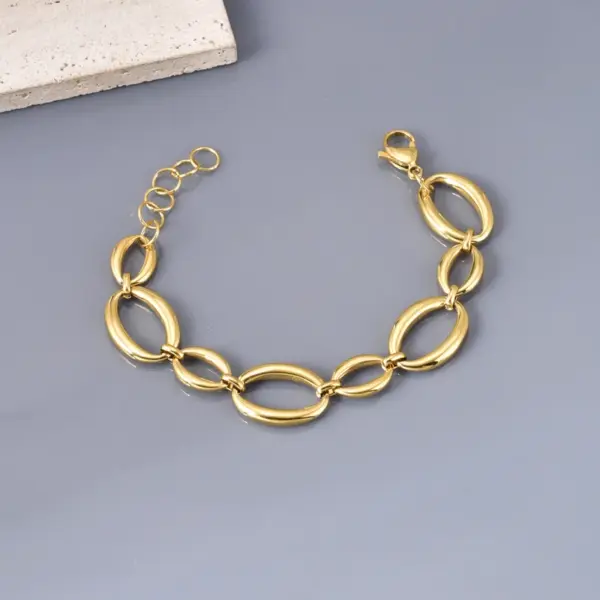 Wholesale PVD Coated Real Gold Plated Heart Shape Flower Butterfly 304 Stainless Steel Vacation Classic Style Waterproof Non Tarnish 304 Stainless Steel Lobster Trigger Clasp Closure Bracelets