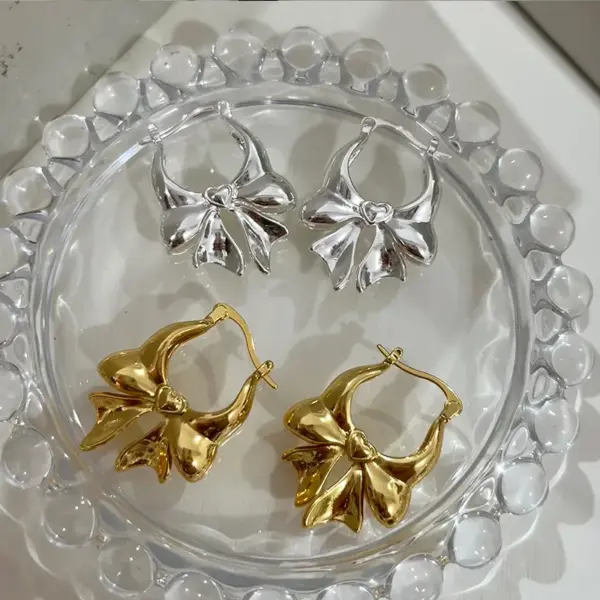 Wholesale 1 Pair Streetwear Bow Knot Copper Hoop Earrings