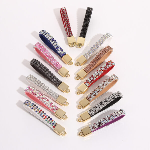 Wholesale Diamond-encrusted Keychain Accessories Diamond-encrusted Leather Rope Buckle Bag Accessories Fashion Exquisite Car Key Pendant