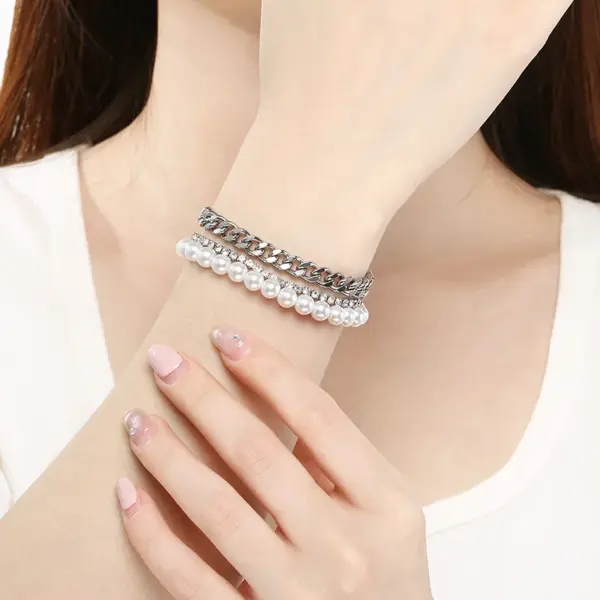 Wholesale 18K Gold Plated Fashion 304 Stainless Steel Layered Zircon Chain Shell Bead Bracelet For Women Unisex Style OT Clasp Jewelry