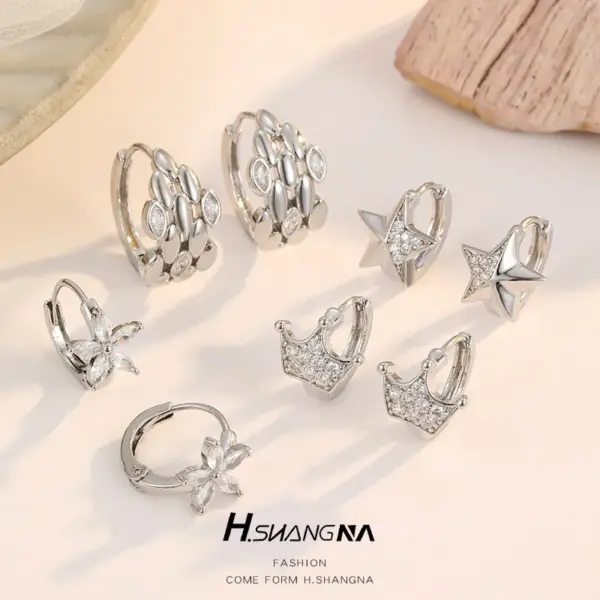 Wholesale Pentagram Earrings For Women With Copper Ear Pins, Electroplated And 14K Real Gold Plated Featuring Zircon Inlay