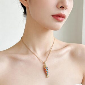 Wholesale Brass plated with real gold, vintage three-dimensional koi fish necklace pendant