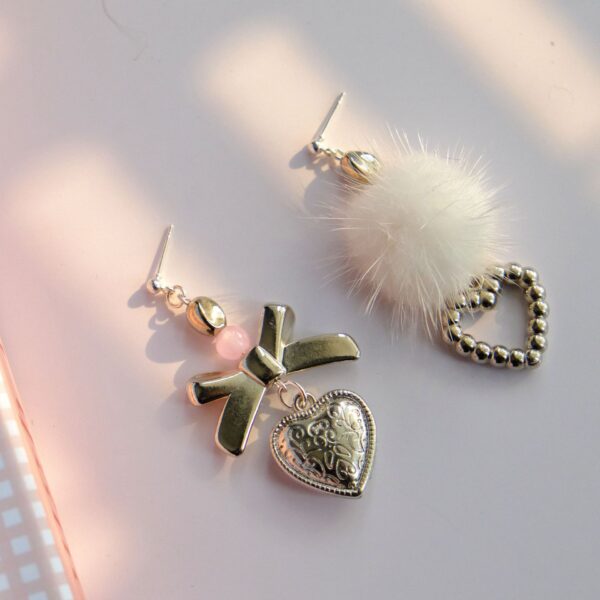 oly-24f88408ea68cdb6dbbf5621ce289ced Wholesale Original Design Arrival Hand-made Ins Style Color Wave Dot Ribbon Earrings Asymmetric Love Plush Autumn and Winter Earrings
