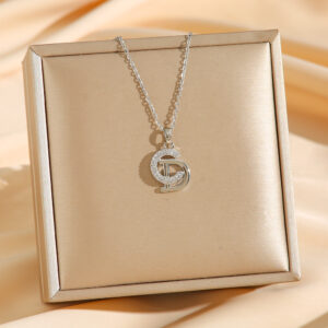 8203 silver letter cd