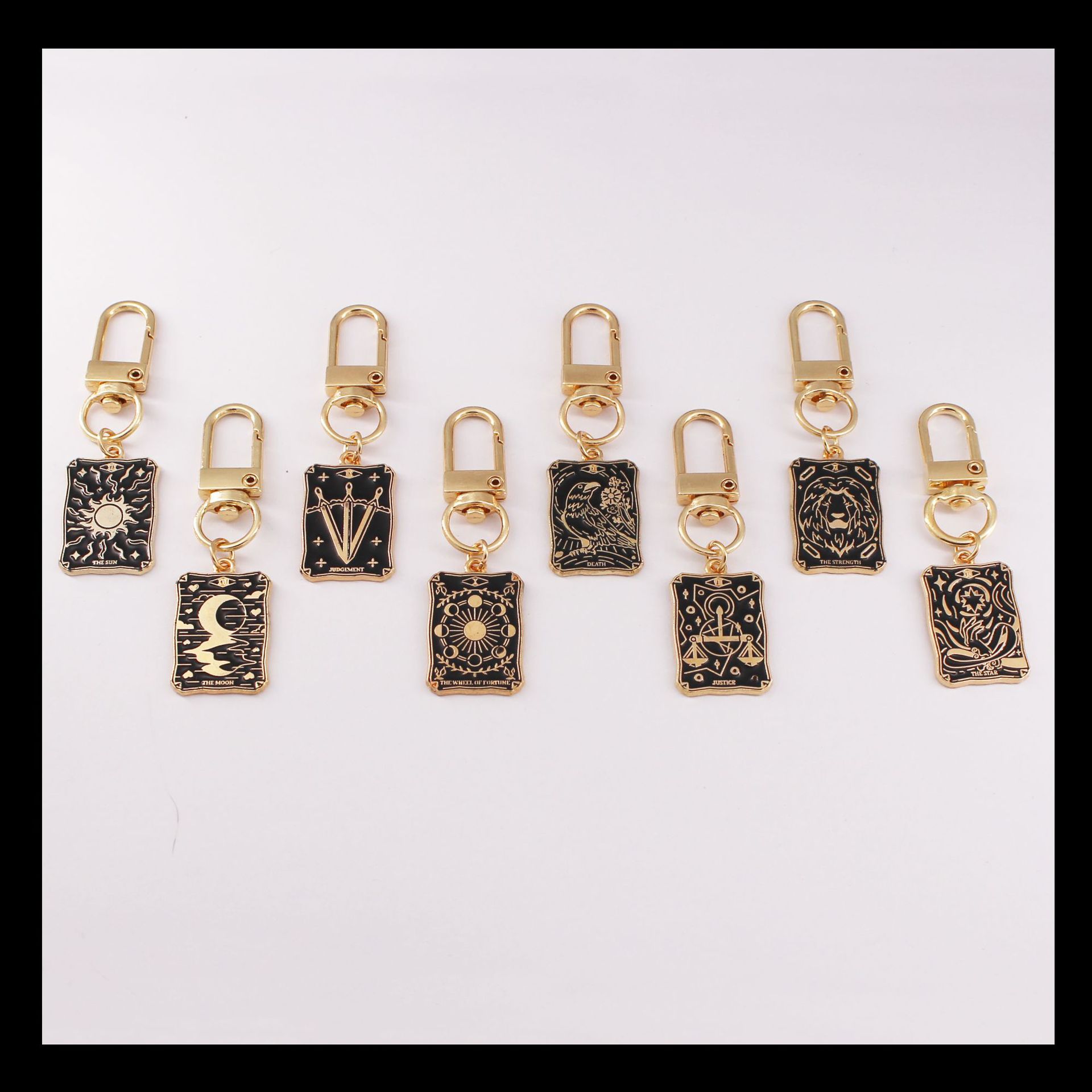 Wholesale European and American Style Tarot Card Keychain Dark Series Alloy Oil Dripping Bag Pendant Exquisite Gift Metal Pendant