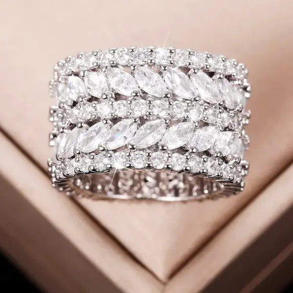 Wholesale Geometric Claw Setting Ring For Women In Copper With White K Water Plating And Zircon Inlay