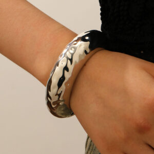 46 white k a-825