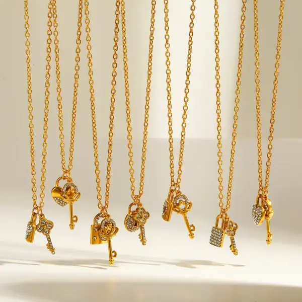 Wholesale Asymmetrical Key Necklace For Women In 304 Stainless Steel With 18K Real Gold Plating And Rhinestone Inlay, PVD Coated Cable Chain