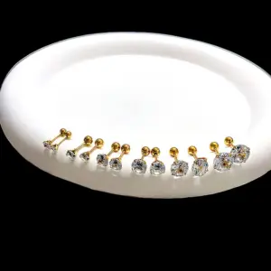 Wholesale 1 Piece Simple Style Classic Style Geometric Plating 304 Stainless Steel Ear Studs
