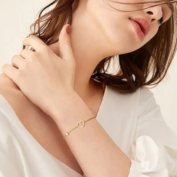 Wholesale PVD Coated 18K Gold Plated Round Heart Shape Flower 304 Stainless Steel Copper IG Style Korean Plating Bracelets