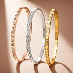 Wholesale Waterproof Non Tarnish Bangle For Women In Gold, Electroplated Titanium Steel With Rhinestones Inlay