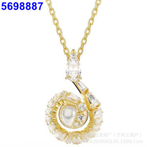 Snake pearl gold necklace